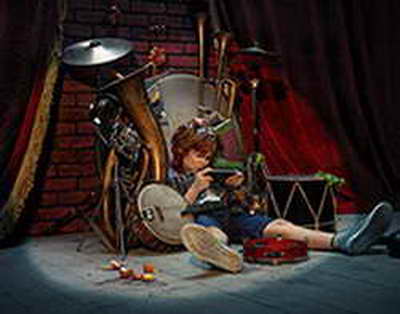 Жүк тасымалы, бизнес-орталықтар және құрылыс: ҚТЖ басшысы әулетінің бизнес құрылымы